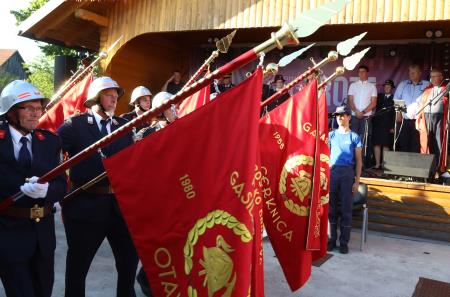 PREVZEM GASILSKEGA VOZILA PGD BEGUNJE 28 FOTO LJUBO VUKELIČ
